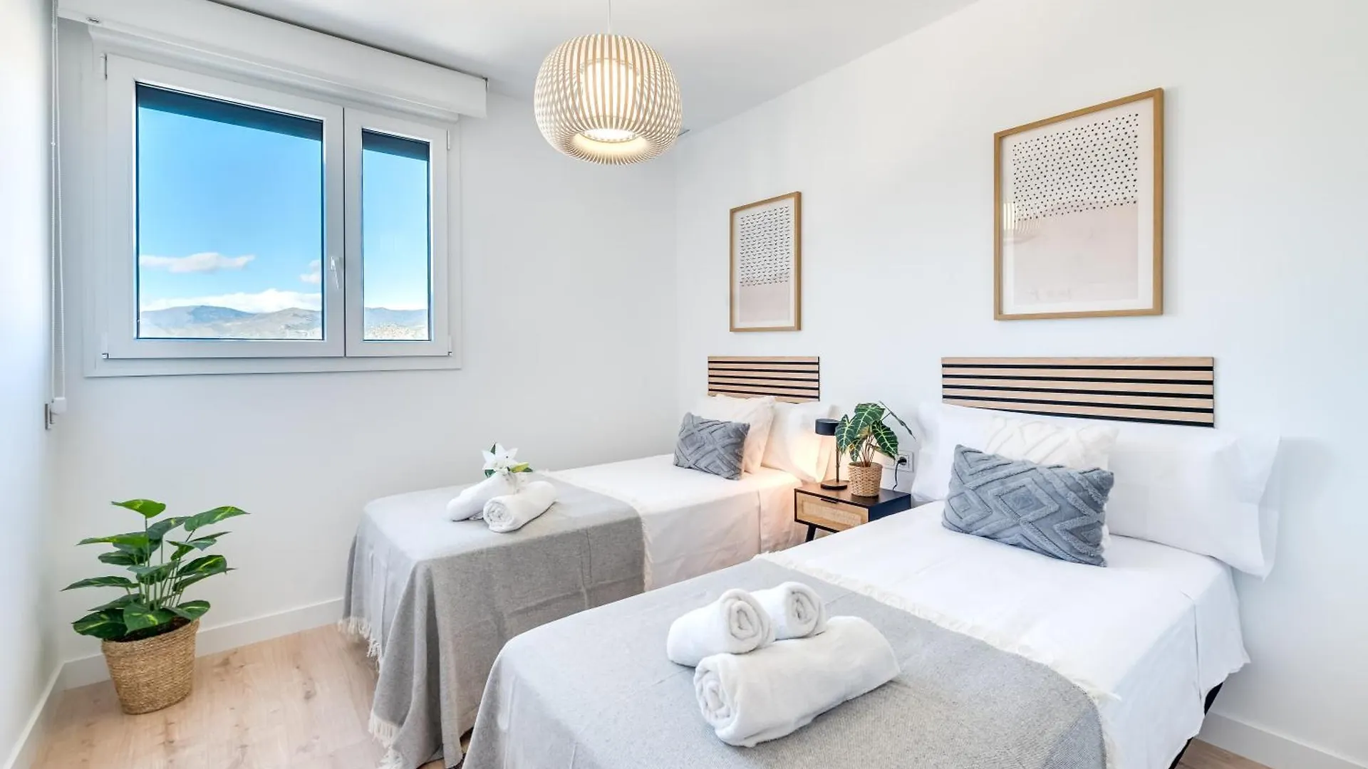 Xpce Urban 14 Malaga Skyline - Parking Free Apartment